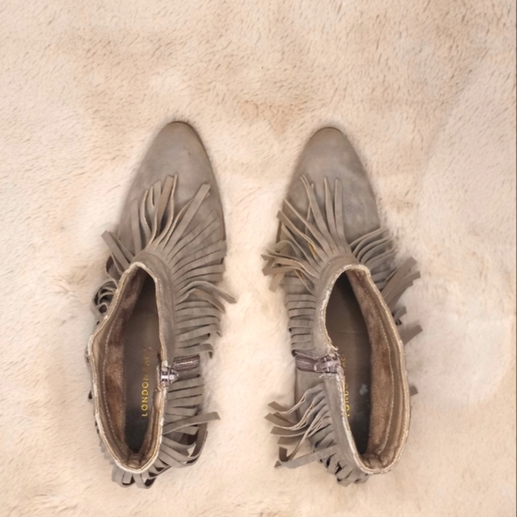 London Rag Western Metallic Grey Fringe Bohemian Block Heel Ankle Bootie - Picture 6 of 12